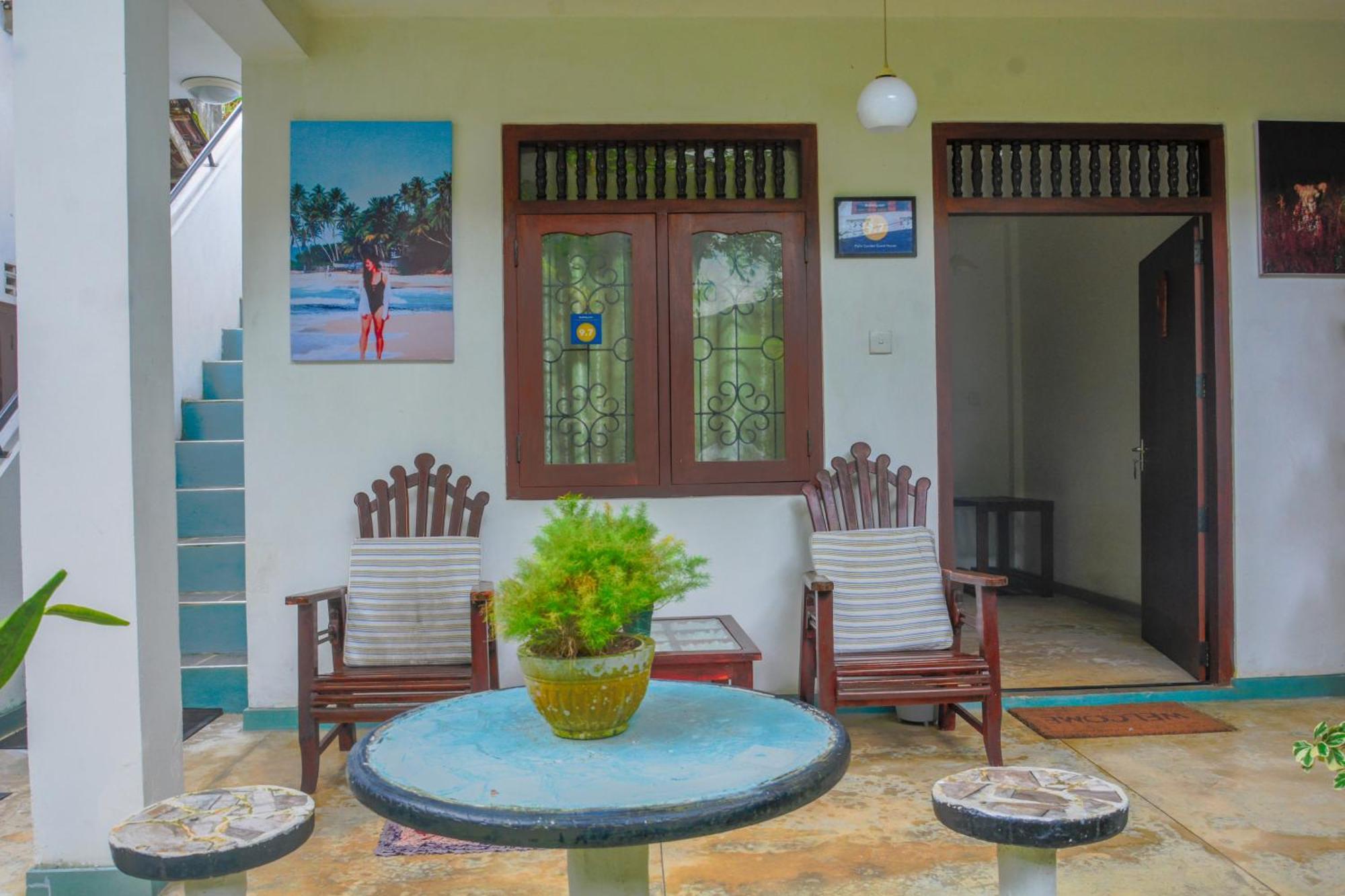 Palm Garden Guest House Ґалле Екстер'єр фото