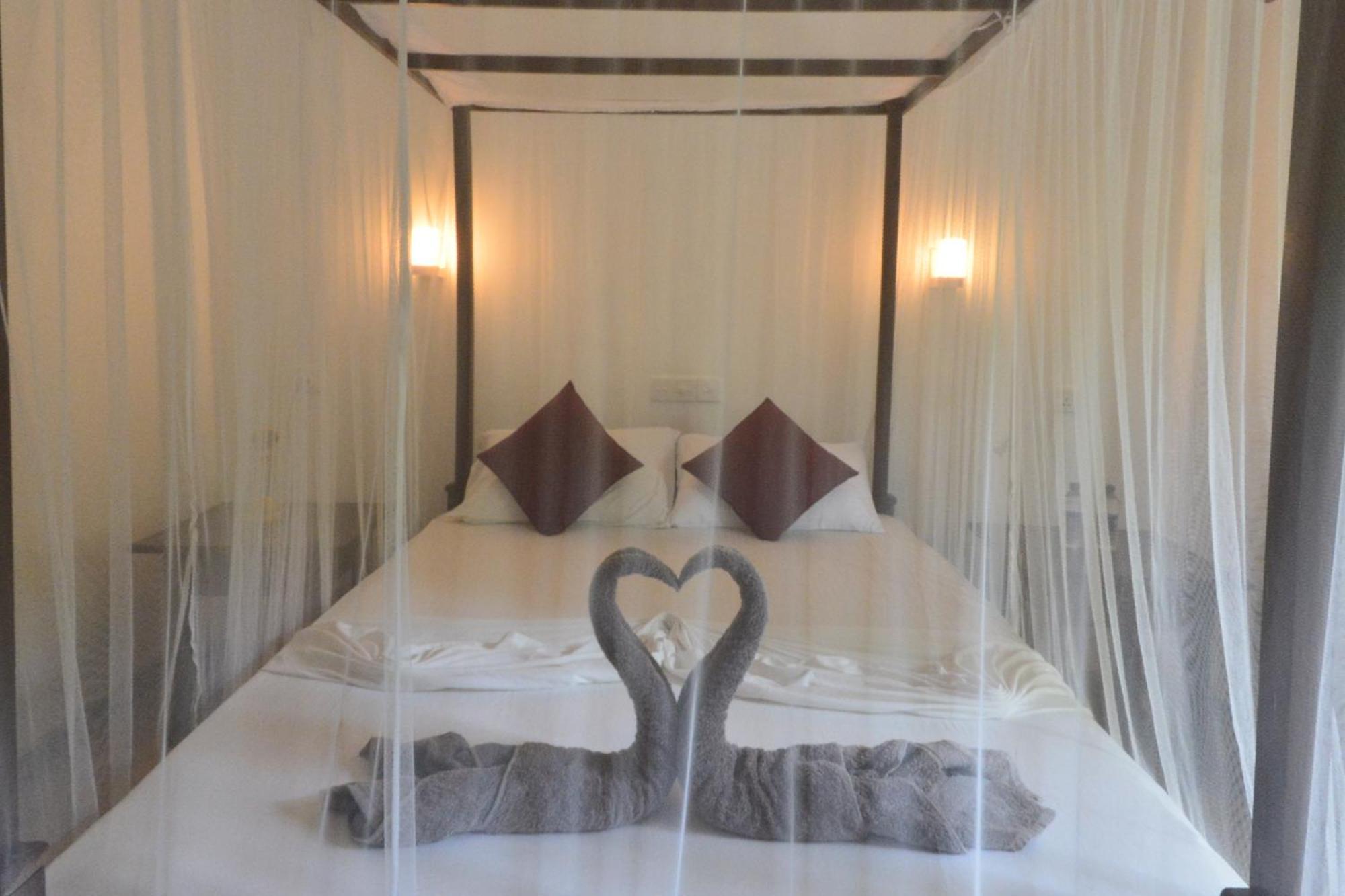 Palm Garden Guest House Ґалле Екстер'єр фото
