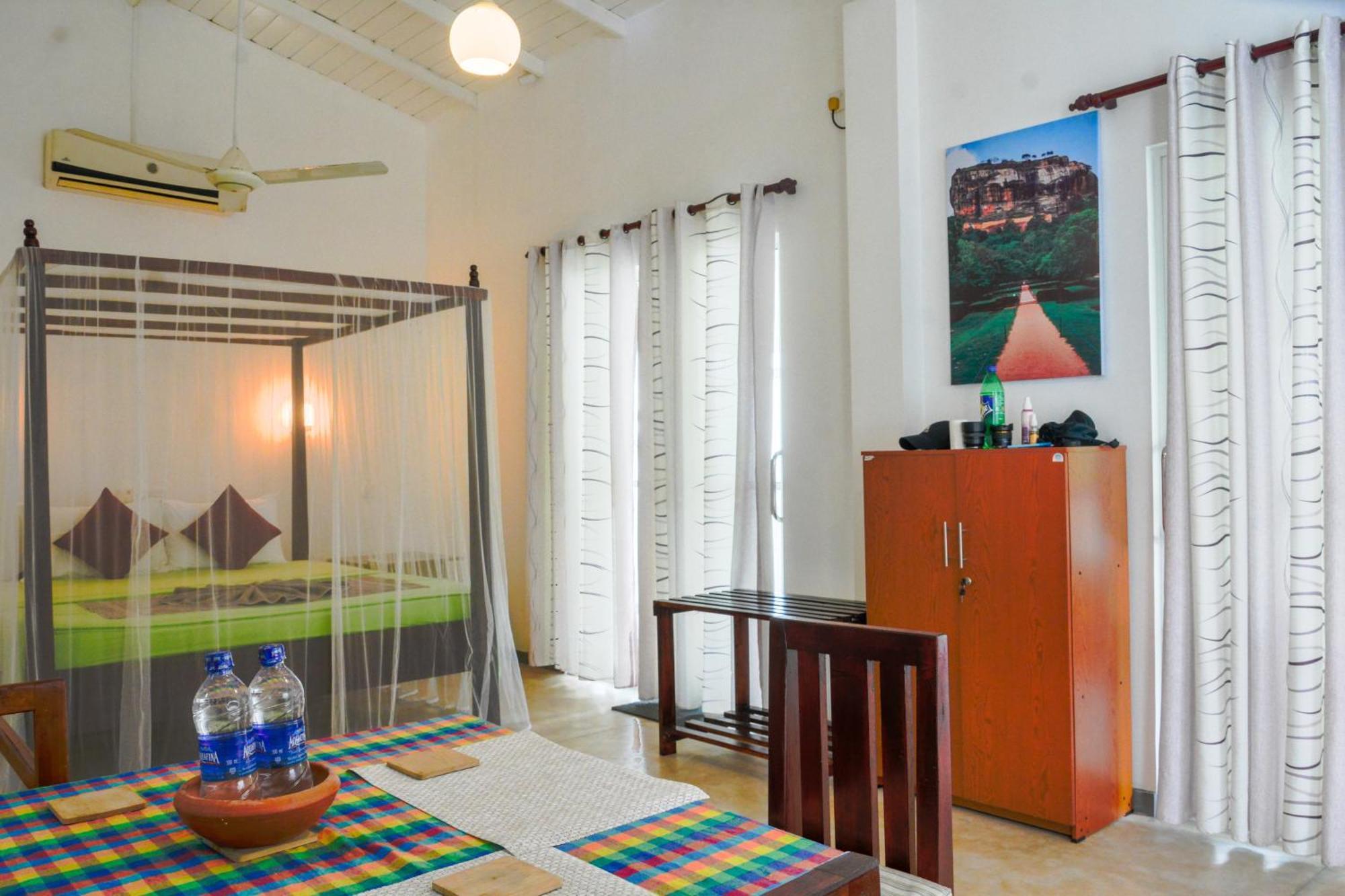 Palm Garden Guest House Ґалле Екстер'єр фото
